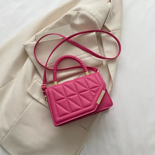The Designer-Look Plaid Bag That's Fooling Every British Fashion Expert